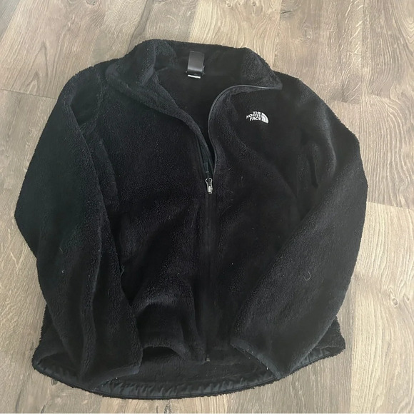The North Face Jackets & Blazers - Fluffy north face zip up